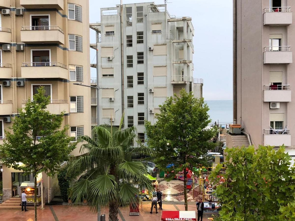 Vogli'S House Apartments & Rooms Durres Exterior photo